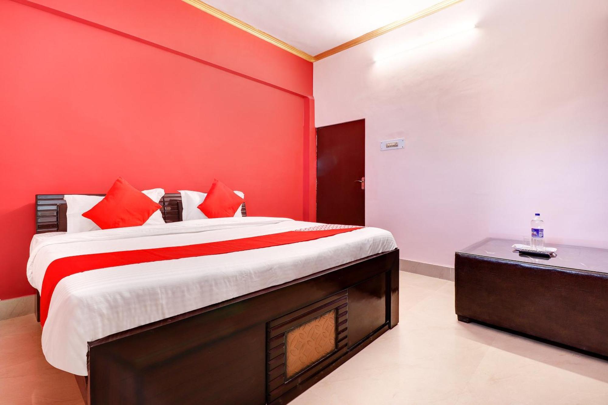 Hotel O Star City Hotel Ayodhya 外观 照片