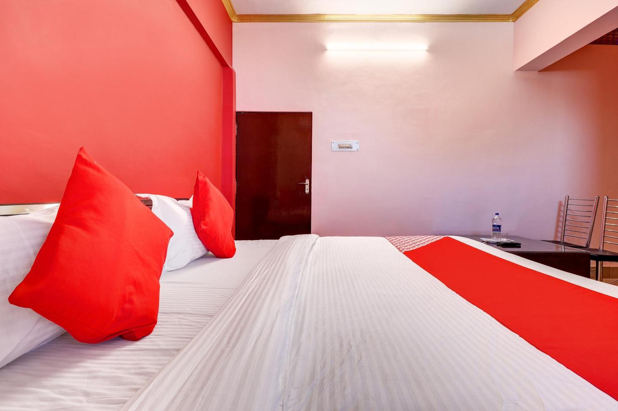Hotel O Star City Hotel Ayodhya 外观 照片