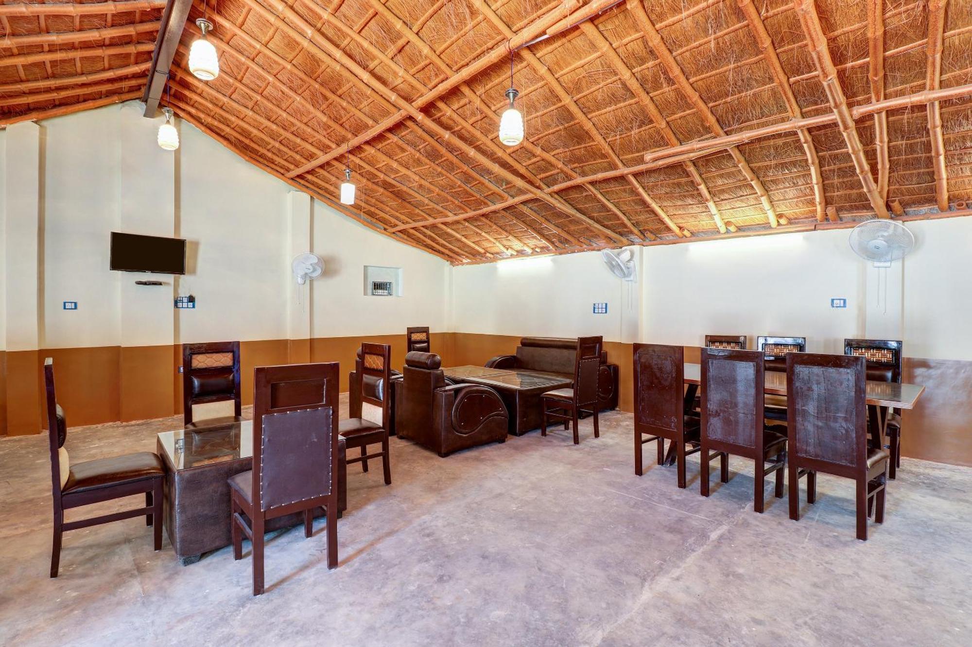 Hotel O Star City Hotel Ayodhya 外观 照片